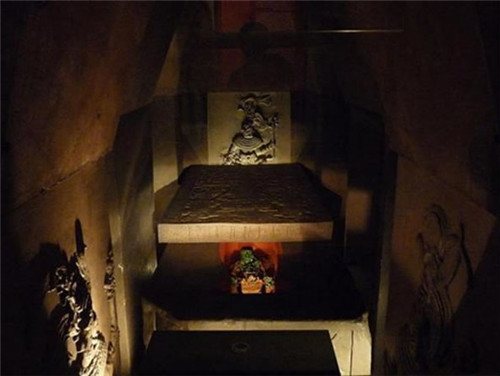 墨西哥考古學(xué)家發(fā)現(xiàn) 中國民間傳說中的“通往陰間的路”