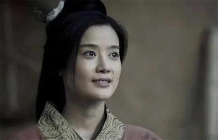 ݷ˱􌦴硰顱ô(jin)(qing)