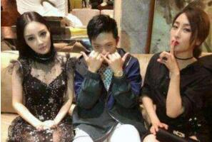 RKZǸƾ`ٳRKcС贶PG OneȾ