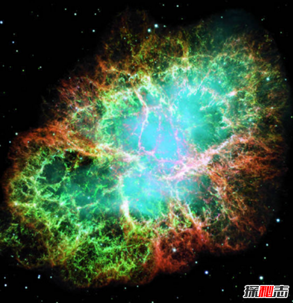 哈勃望遠鏡拍到老鷹星云中的人臉,一尊靜佛面容嚴肅在打坐
