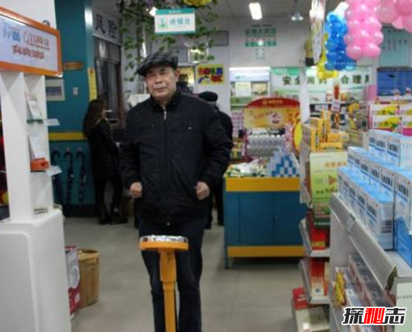 藥店門口為什么放體重秤,藥店門口總放個(gè)秤的真相竟是這
