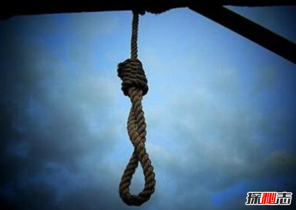 膽小慎入!離奇事件大全,百慕大兄弟先后被出租車壓死(年僅17歲)