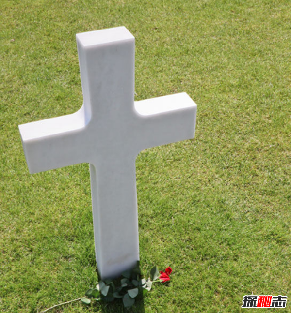 膽小慎入!離奇事件大全,百慕大兄弟先后被出租車壓死(年僅17歲)