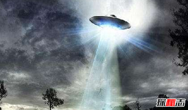 @Ą(dng)!ufo¼P(pn)c(din),ufoL挍(sh)¼C(j)