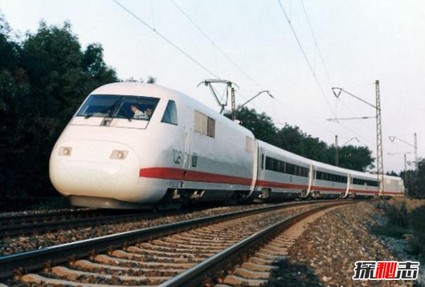 世界上速度最快的12輛火車,你一眨眼可能就會(huì)錯(cuò)過