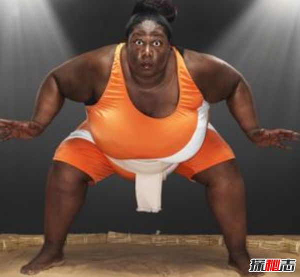 最奇怪的十大吉尼斯世界紀(jì)錄,1008人參加最大規(guī);┯狙b游行